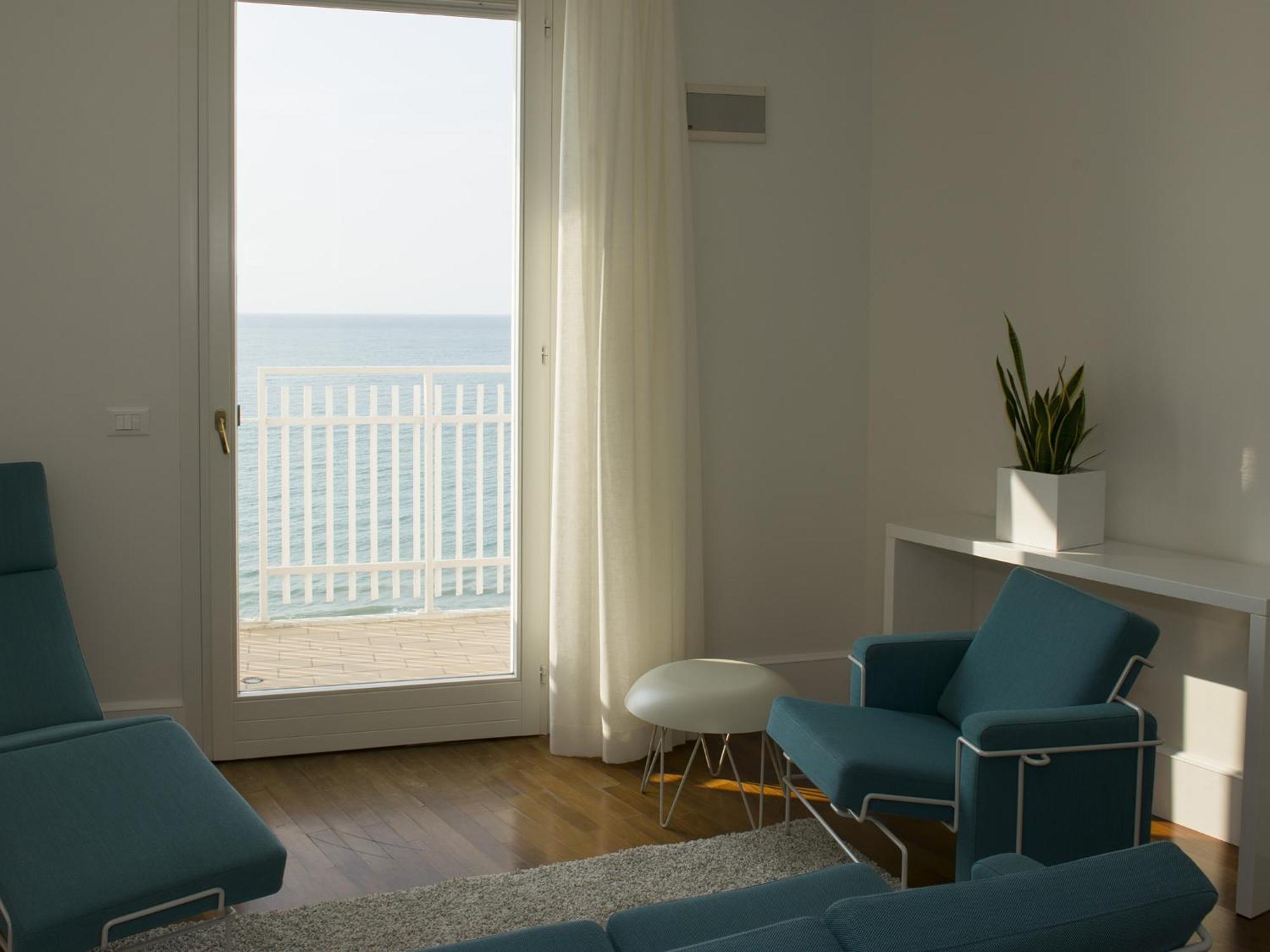 Hotel Delle Nazioni Lido di Jesolo Rum bild